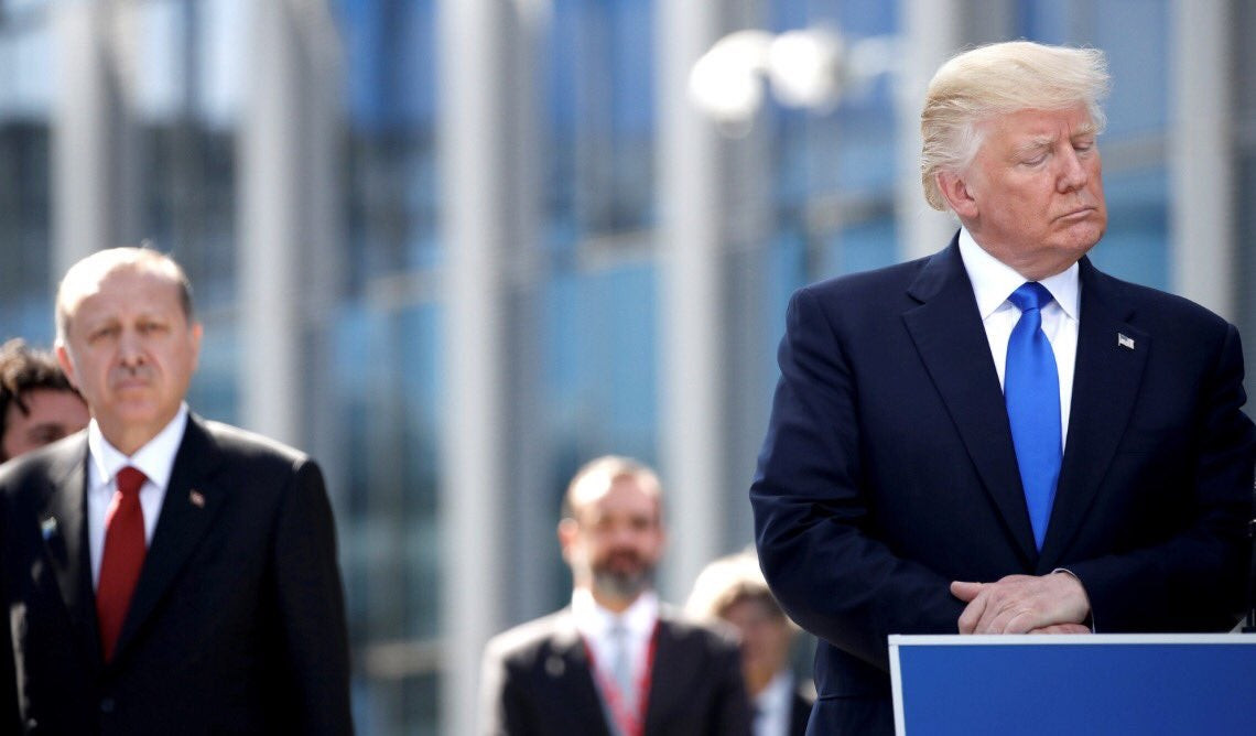 Τραμπ – Μέρκελ «σφάζονται» αλλά ο Σπάισερ τα βλέπει όλα καλά!